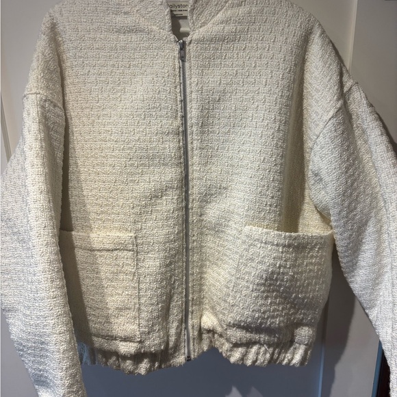 Angela Cream Bomber Jacket - Dailystory - Picture 2 of 10
